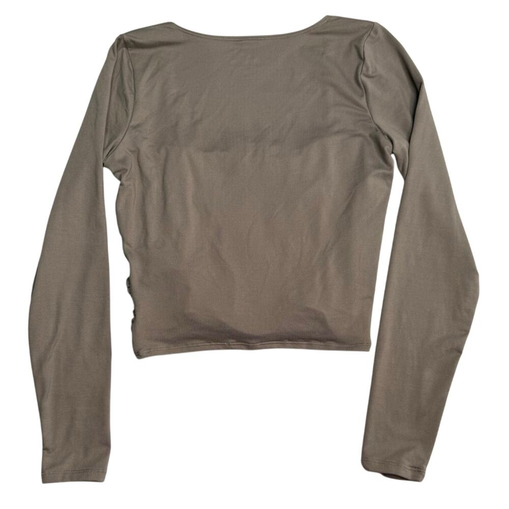 Hollister Ruched Long Sleeve Crop Top - Picture 3 of 5